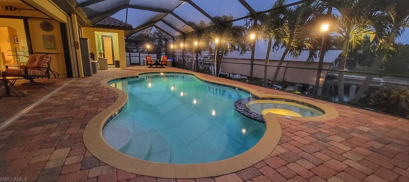 5333 8th Pl, Cape Coral, FL 33914-7046