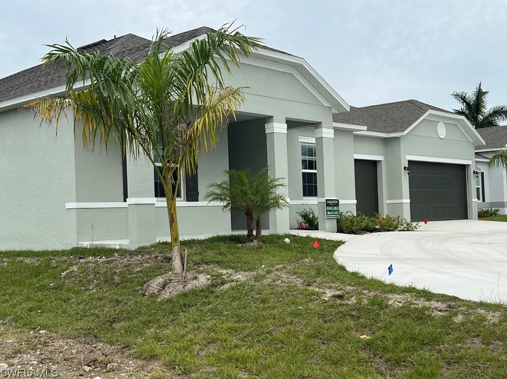 2833 Gleason Pkwy, Cape Coral, FL 33914-4772