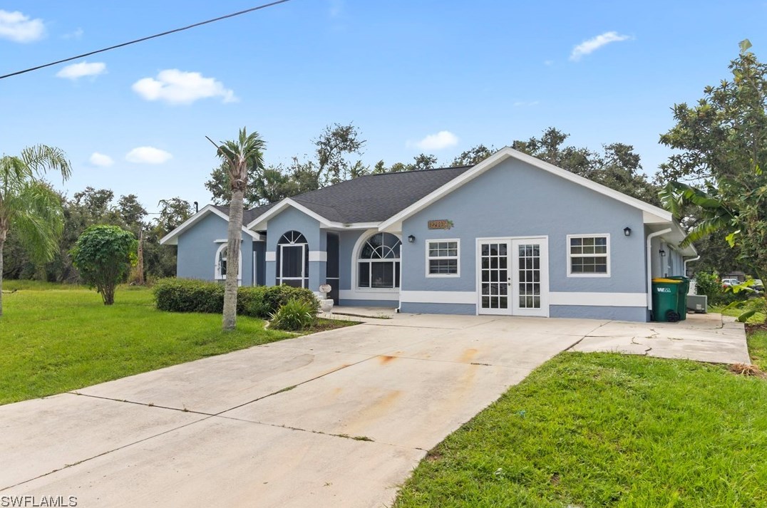 27337 Neaptide Dr, Punta Gorda, FL 33983-8819
