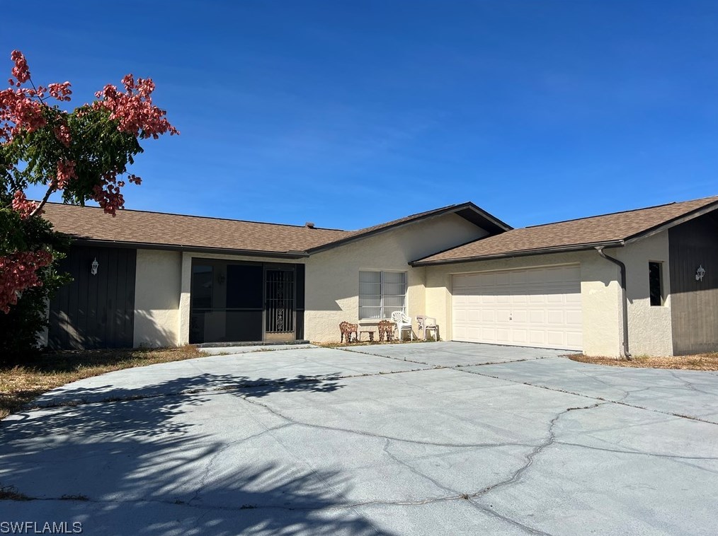 4910 8th Pl, Cape Coral, FL 33914-7335