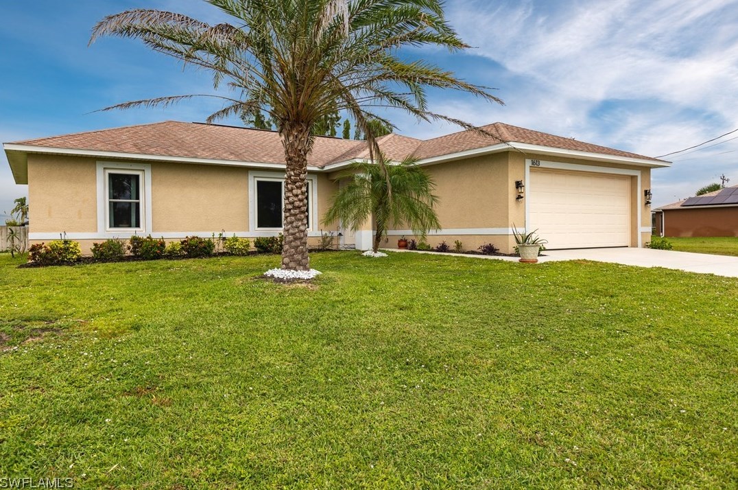1613 26th St, Cape Coral, FL 33904-3240