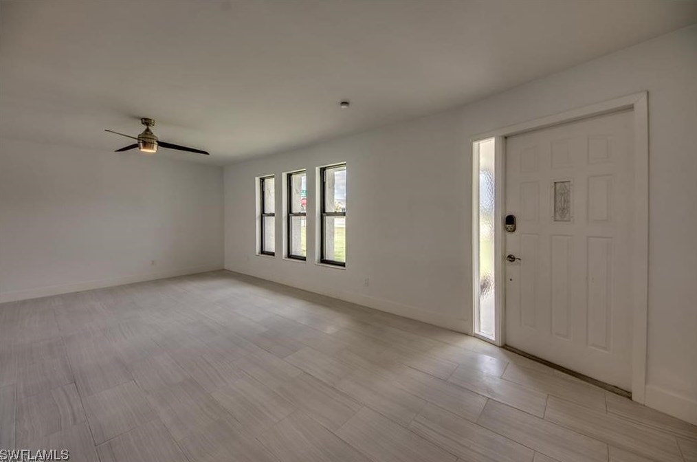 4011 Agualinda Blvd, Cape Coral, FL 33914