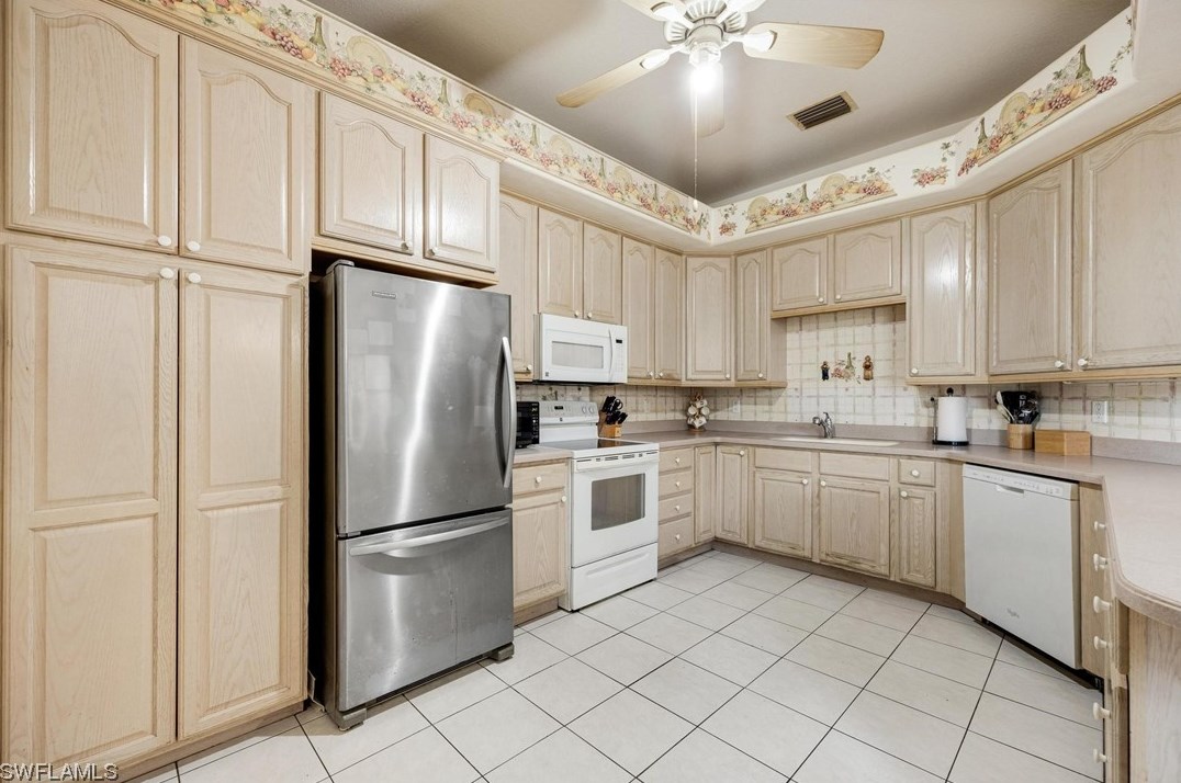 4112 Skates Cir, Fort Myers, FL 33905-7324