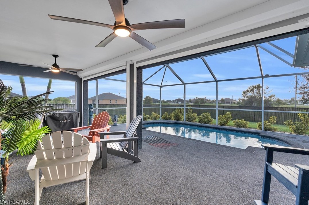 3940 41st Pl, Cape Coral FL  33993-7933 exterior