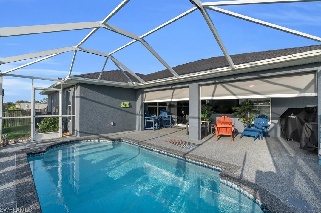 3940 41st Pl, Cape Coral FL  33993-7933 exterior