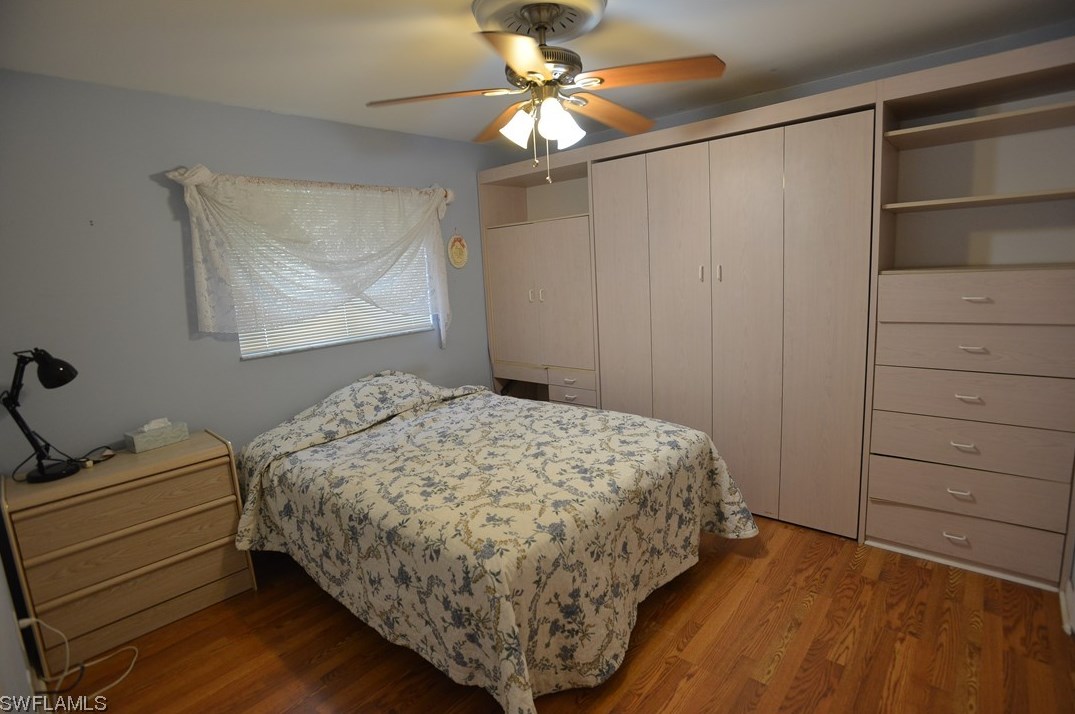 1415 40th Ter, Cape Coral FL  33914-5616 exterior