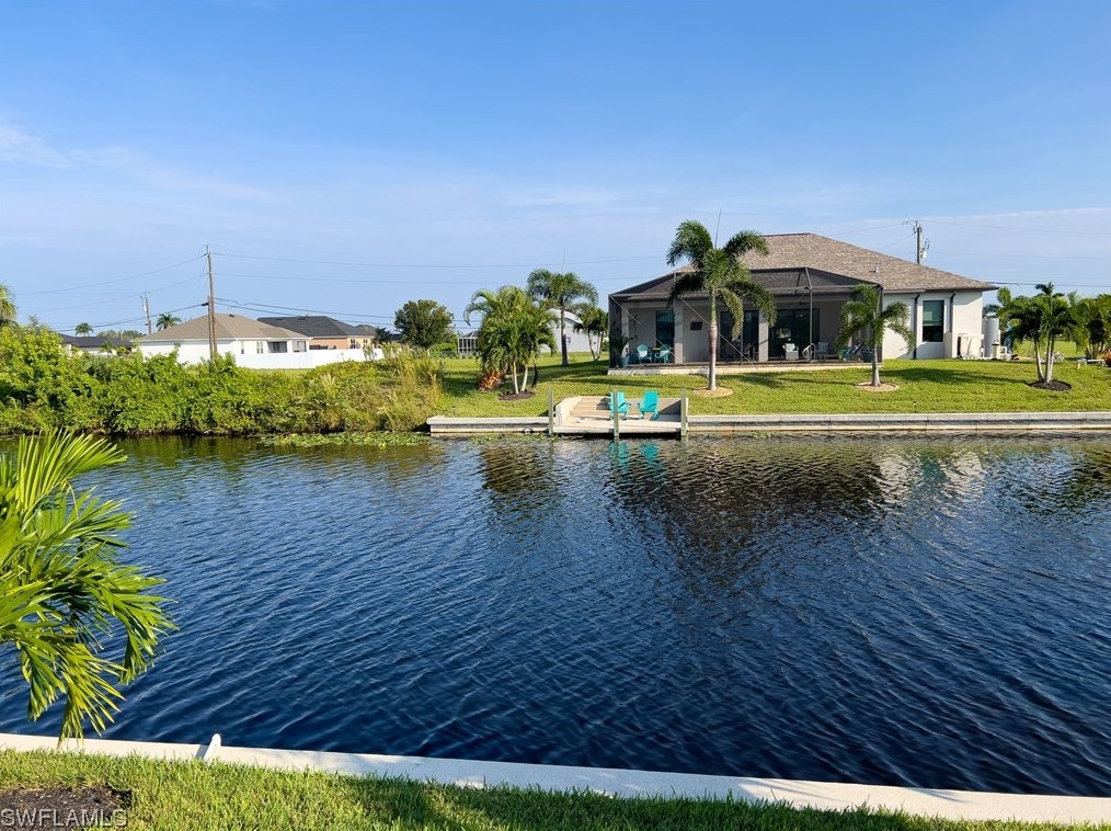 2637 1st St, Cape Coral, FL 33991-0008