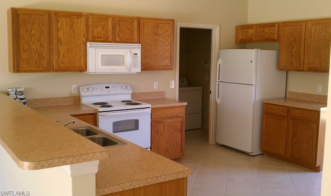 30 Nw 25th Ter, Cape Coral, FL 33993