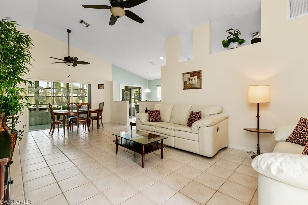 3601 Gloxinia Dr, North Fort Myers FL  33917-2089 exterior