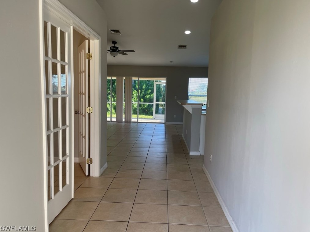 2500 Nw 12th St, Cape Coral, FL 33993