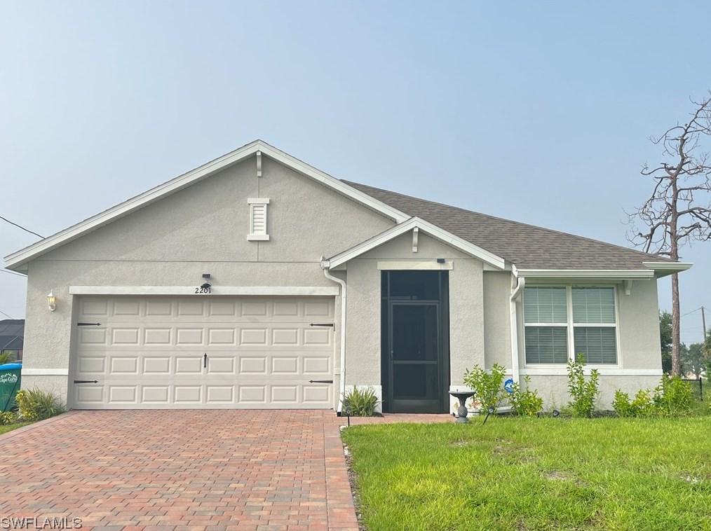2201 Nw 24th Ter, Cape Coral, FL 33909