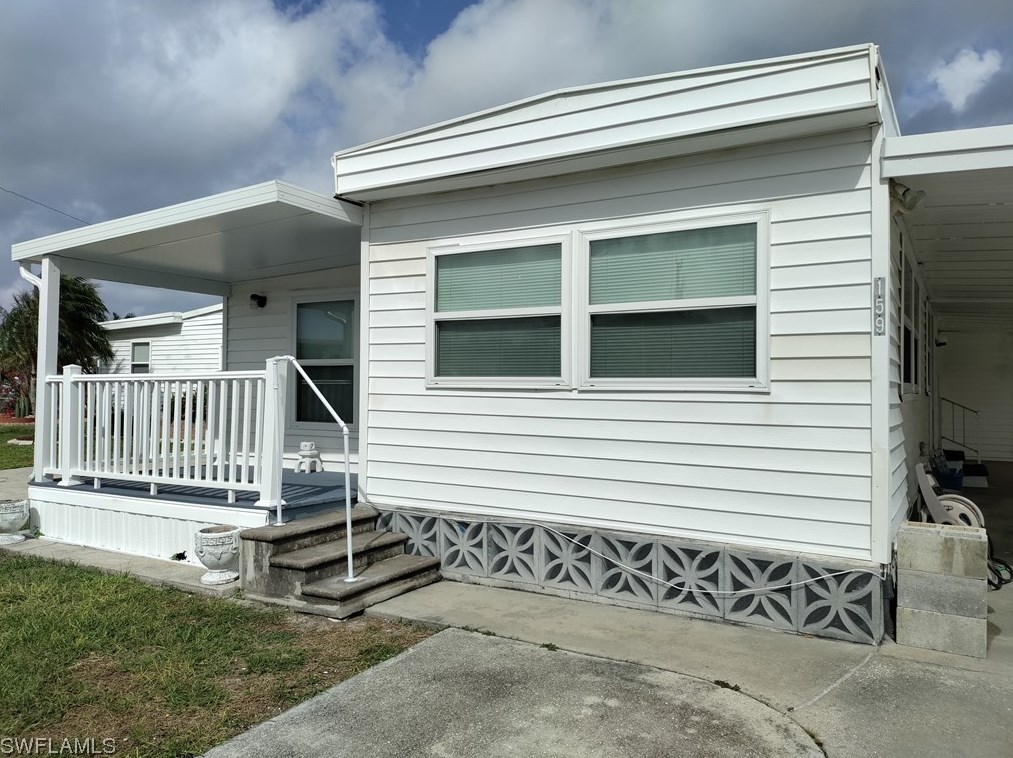 159 Overland Trl, Fort Myers, FL 33917-3049