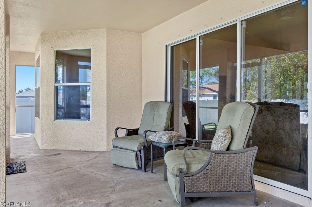 3701 47th Ln, Cape Coral FL  33993-7348 exterior