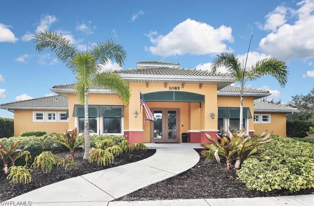 3925 Cape Cole Blvd, Punta Gorda FL  33955-3818 exterior