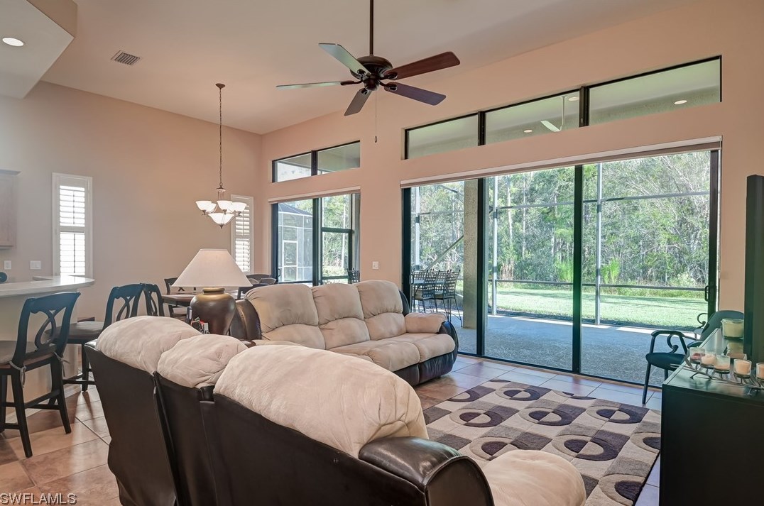 8613 Mercado Ct, Fort Myers, FL 33912-9120