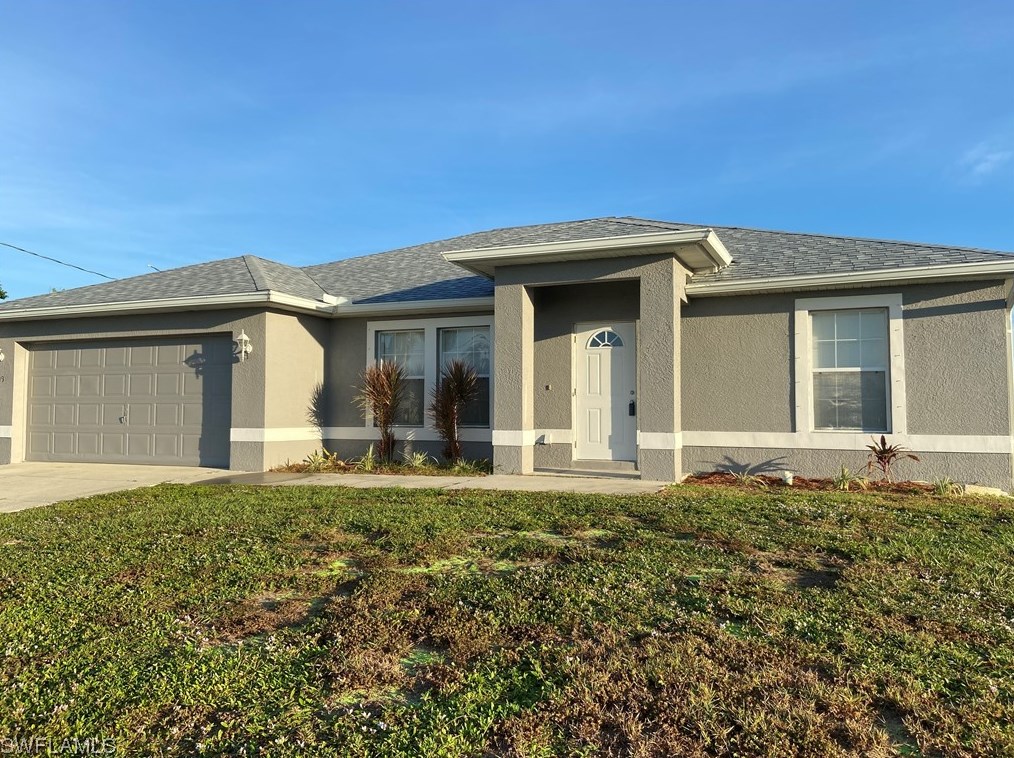1109 Ne 9th St, Cape Coral, FL 33909
