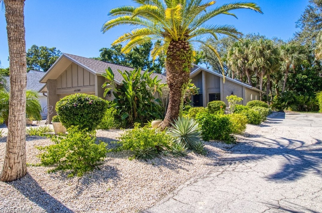 15788 Symphony Ct, Fort Myers, FL 33908-2446