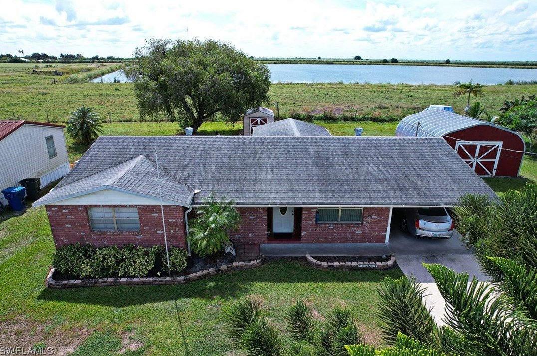 1372 Hookers Point Rd, Clewiston, FL 33440-8538