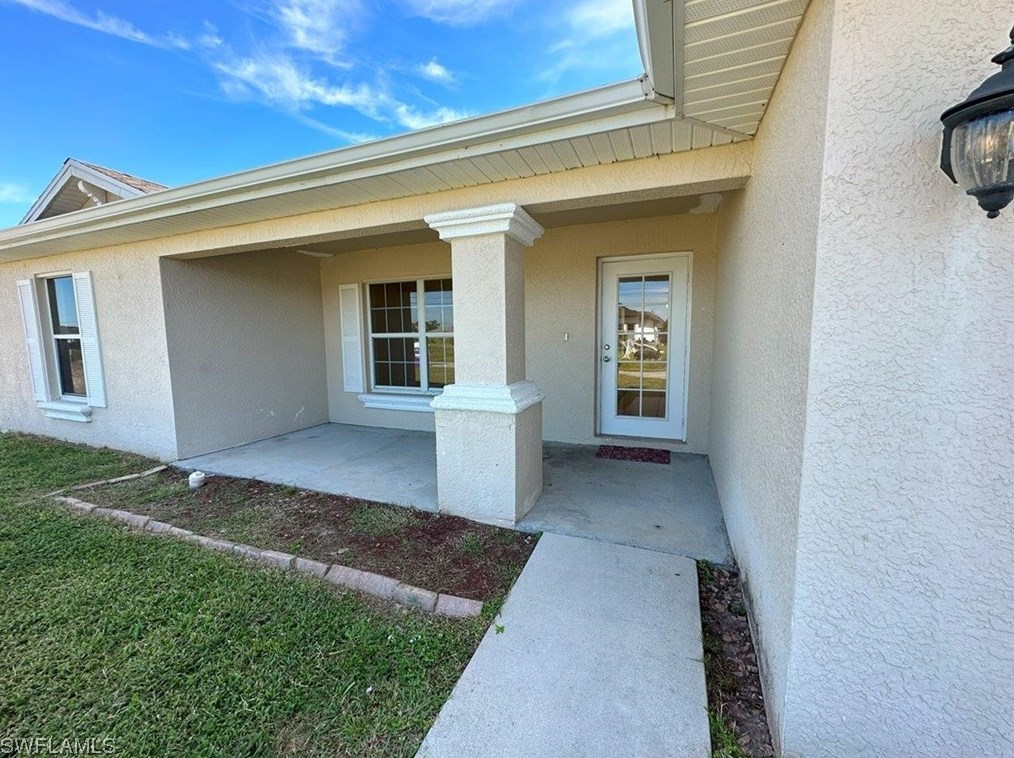 1313 9th Ave, Cape Coral, FL 33909-1409
