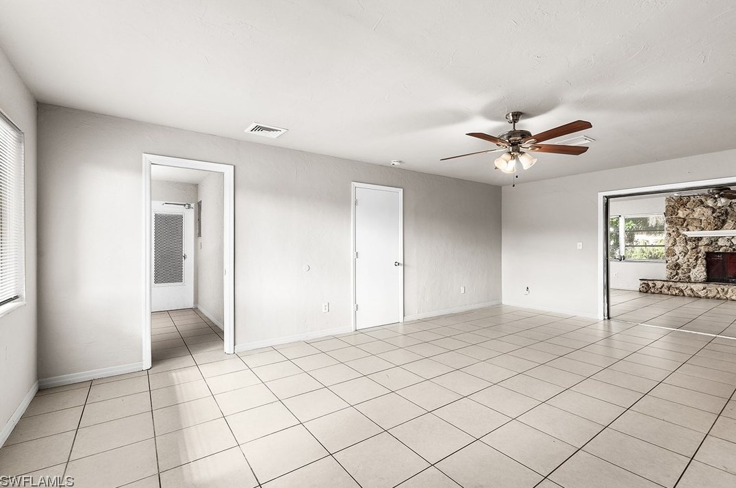 2421 Parkway St, Fort Myers, FL 33901-7332