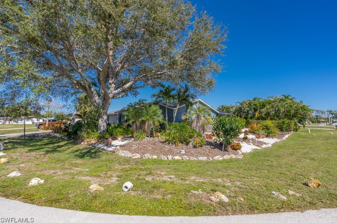 18267 Constitution Cir, Fort Myers, FL 33967-3056