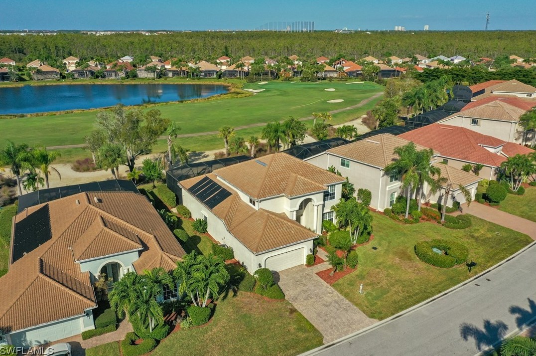 9104 Links Dr, Fort Myers, FL 33913-7085