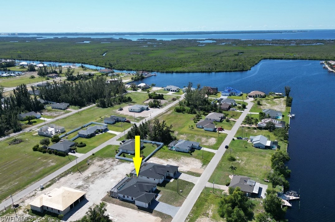 4204 26th St, Cape Coral, FL 33993-3401