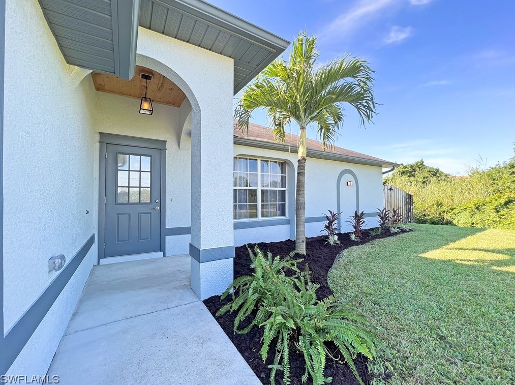 3315 40th St Sw, Lehigh Acres, FL 33976