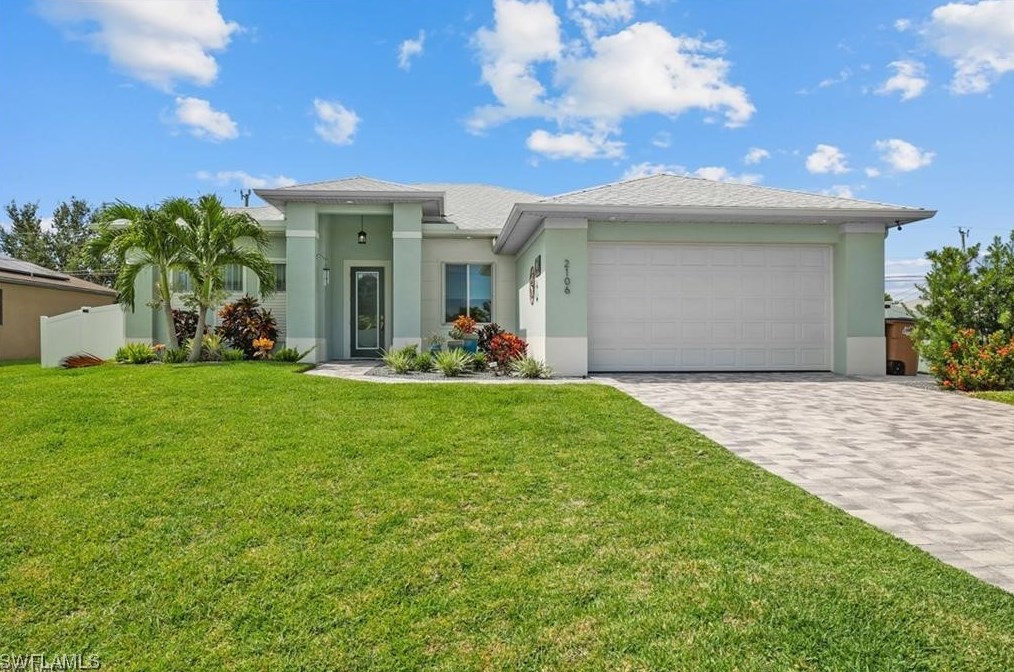 2106 Sw 30th St, Cape Coral, FL 33914