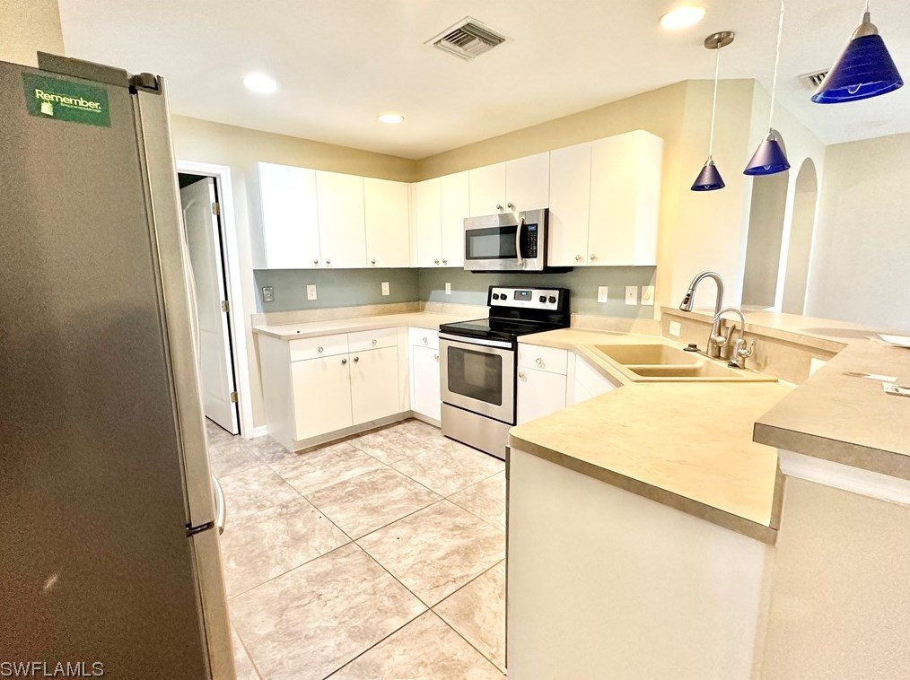 2453 Nw 8th Ter, Cape Coral, FL 33993
