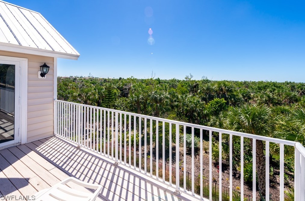 5298 Umbrella Pool Rd, Sanibel FL  33957-2407 exterior