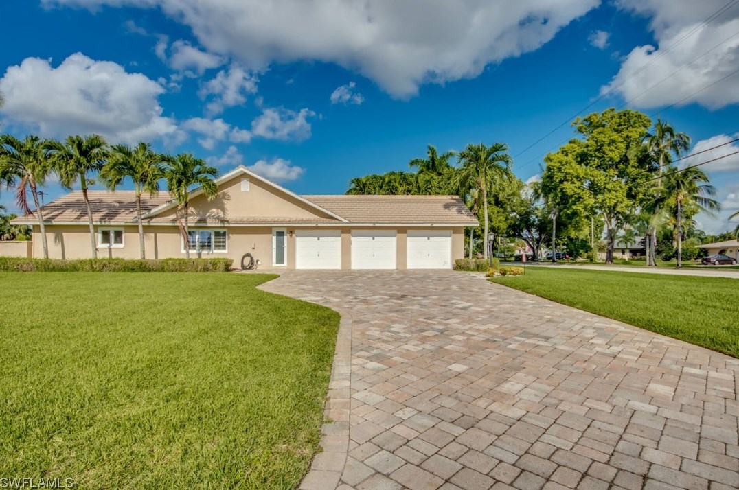 1814 Palaco Grande Pkwy, Cape Coral, FL 33904-4443
