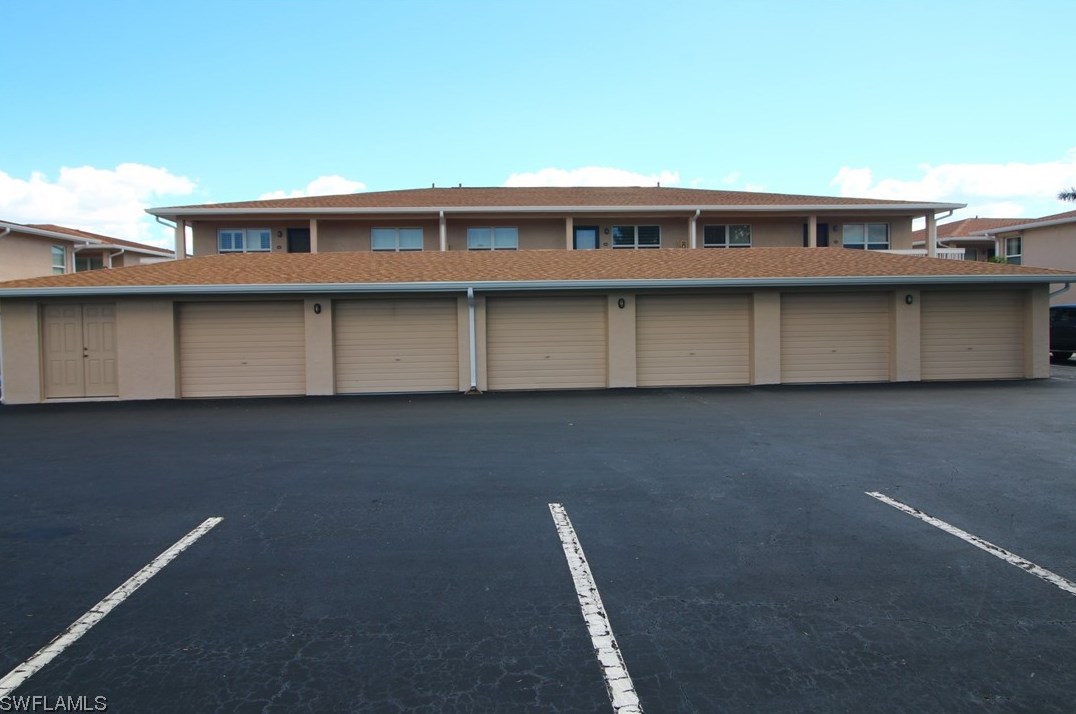 4401 Country Club Blvd, Cape Coral, FL 33904-5244