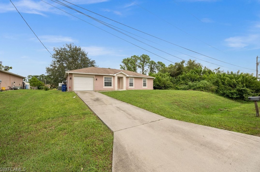 3206 15th St W, Lehigh Acres, FL 33971