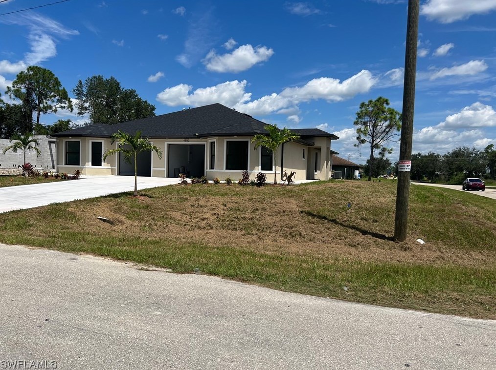 4852 30th St Sw, Lehigh Acres, FL 33973