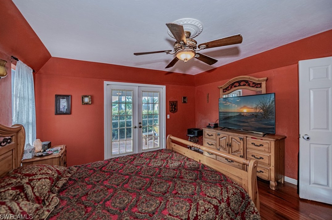 9350 Pineapple Rd, Fort Myers FL  33967-4851 exterior