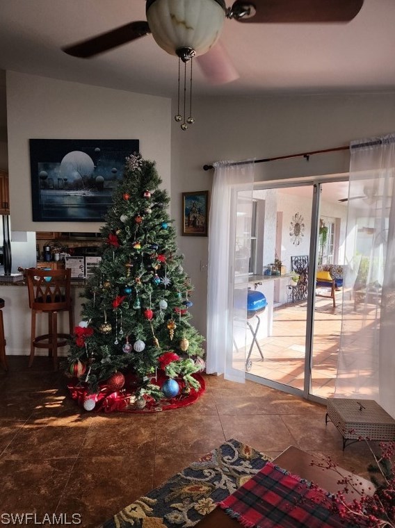 9350 Pineapple Rd, Fort Myers FL  33967-4851 exterior