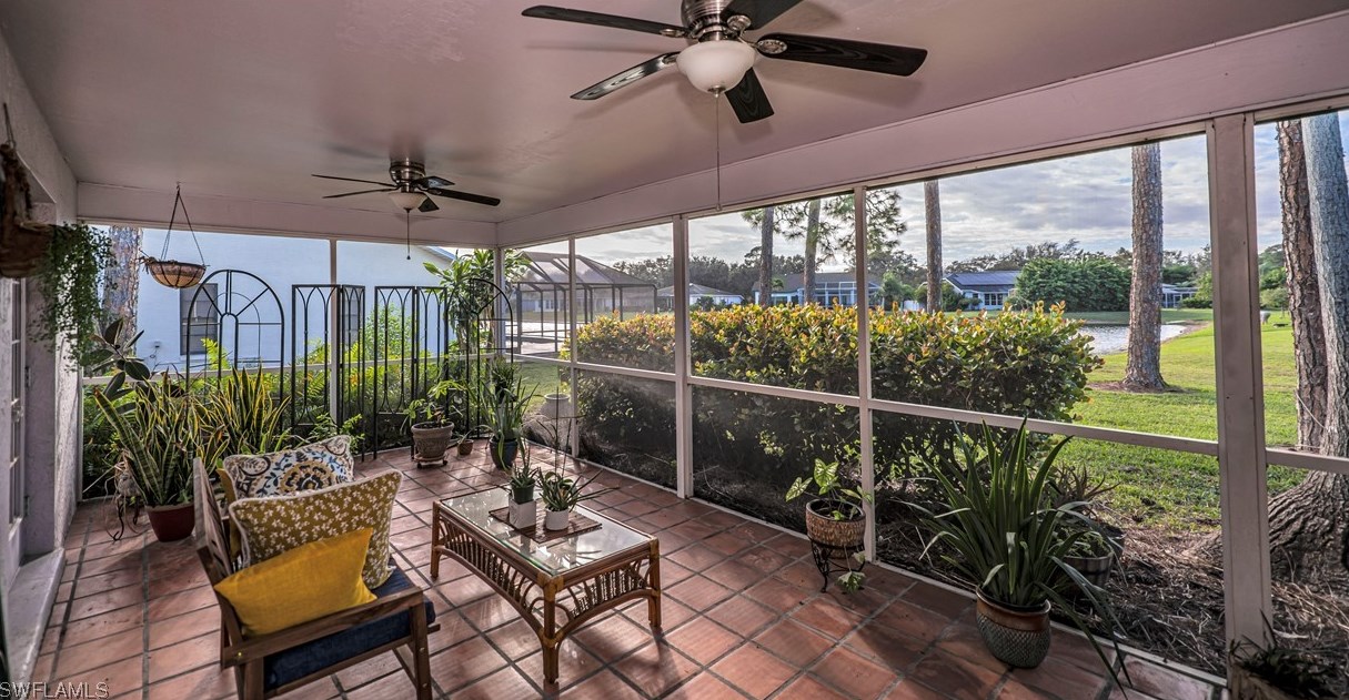 9350 Pineapple Rd, Fort Myers FL  33967-4851 exterior