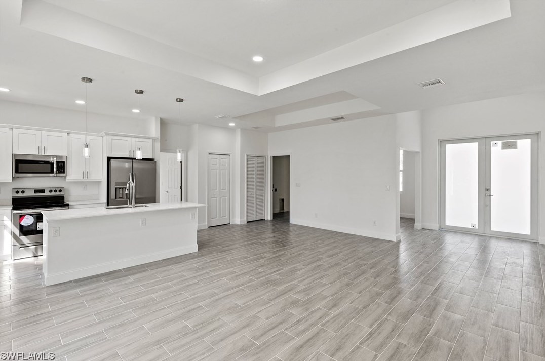 6009 Langdon Ave, Fort Myers, FL 33905-5733