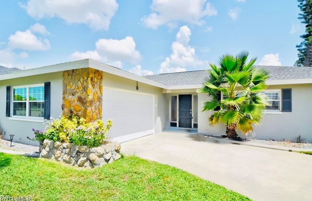 109 Se 42nd Ter, Cape Coral, FL 33904