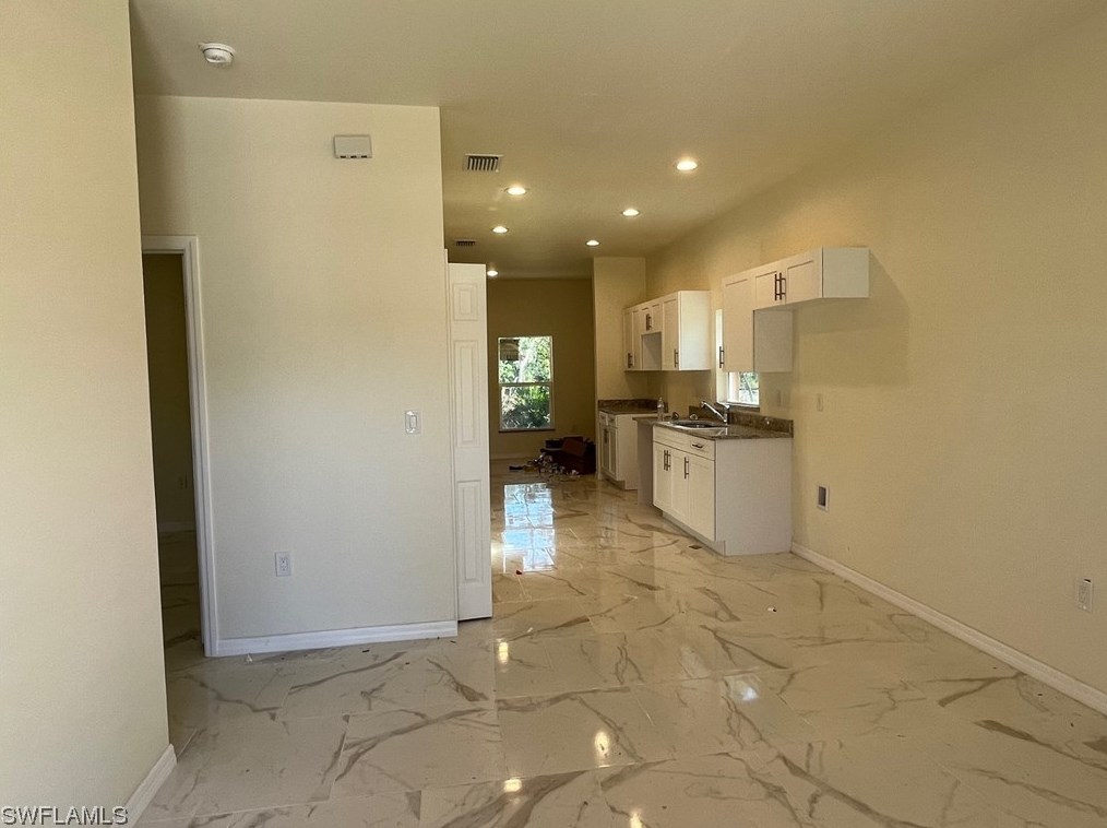 28376 Seal Ct, Punta Gorda, FL 33955