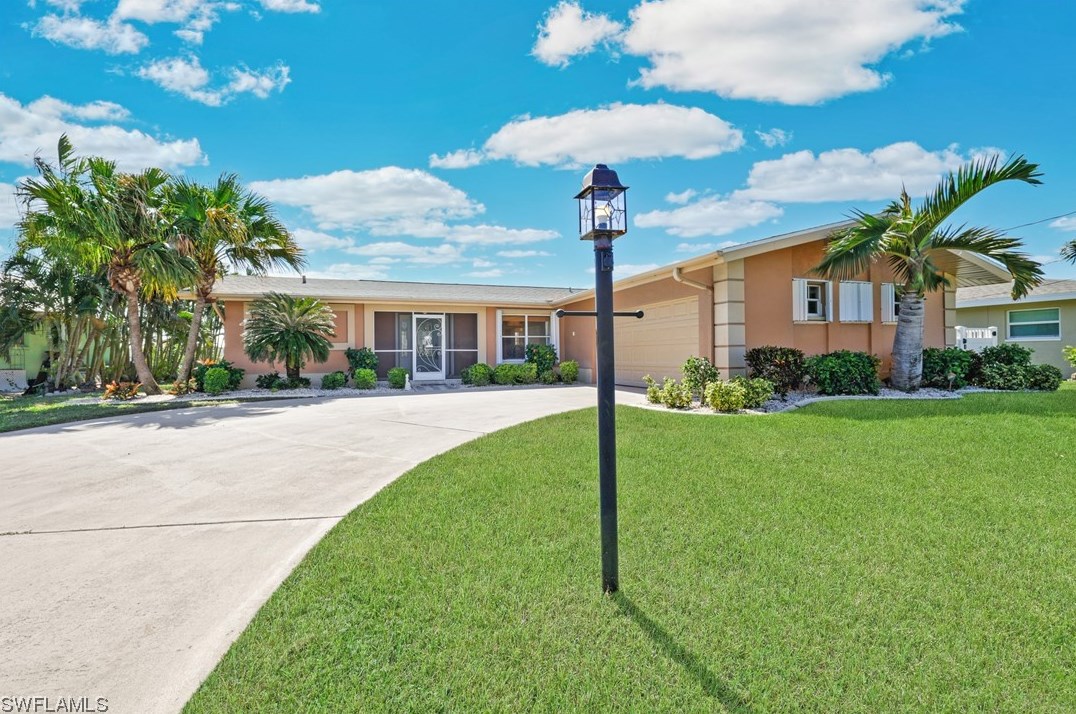 1324 21st Ter, Cape Coral, FL 33993-0029