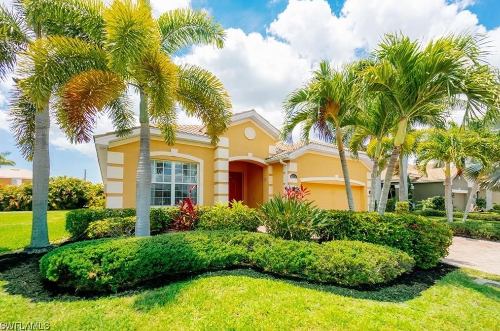16530 Whispering Trace Ct, Fort Myers FL  33908-7635 exterior