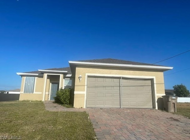 211 Nw 28th St, Cape Coral, FL 33909