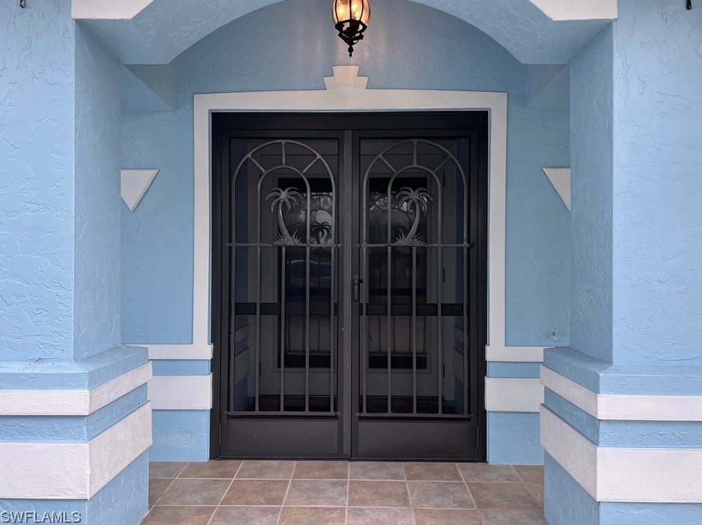 5749 Inverness Cir, Fort Myers, FL 33903