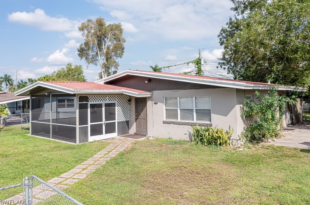 3229 Central Ave, Fort Myers, FL 33901-7306