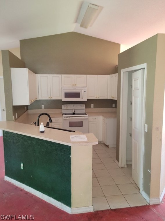 412 25th Pl, Cape Coral, FL 33993-7504