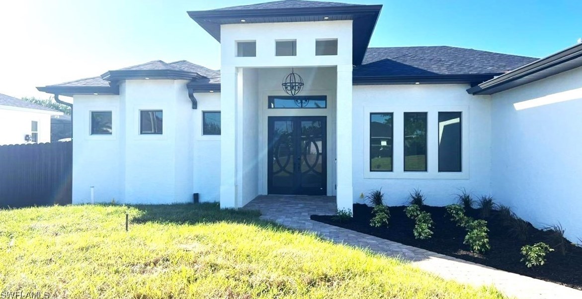 2110 7th Ter, Cape Coral, FL 33993-7150