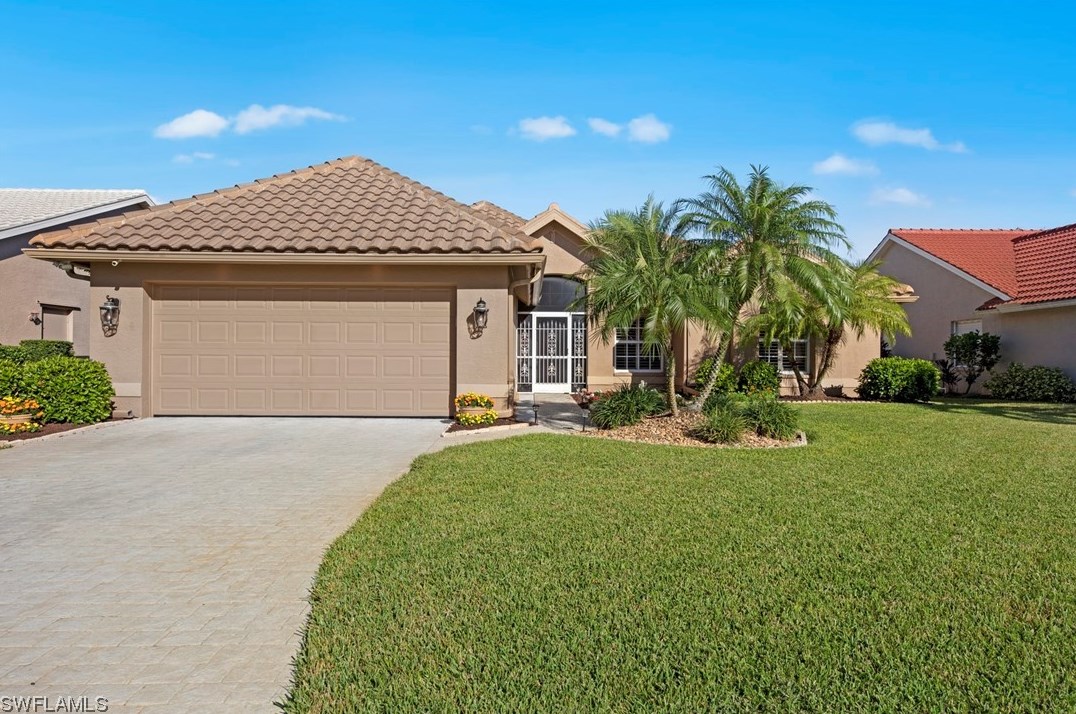 11405 Waterford Village Dr, Fort Myers, FL 33913-7917