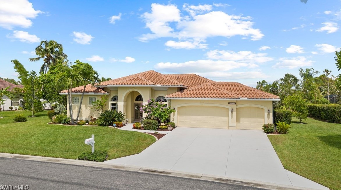12610 Allendale Cir, Fort Myers FL 33912-4697 exterior